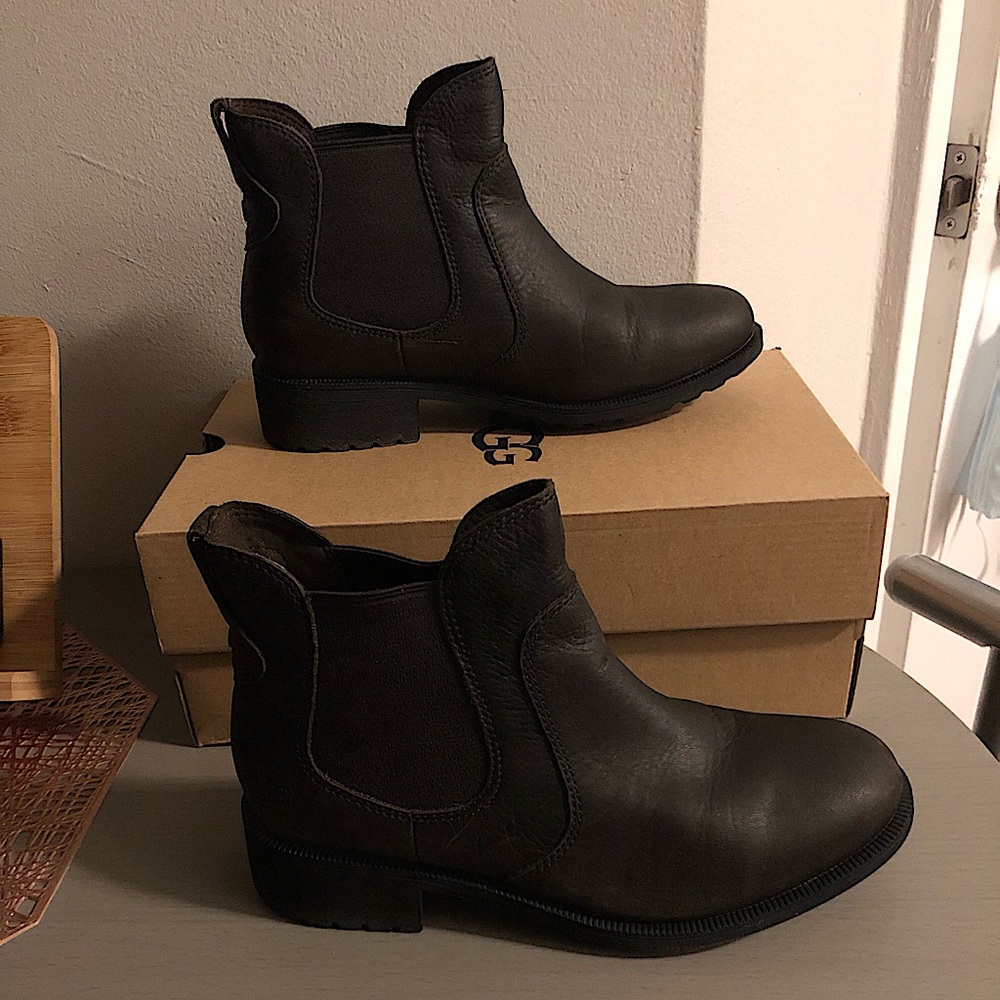 UGG WINTER BOOTS